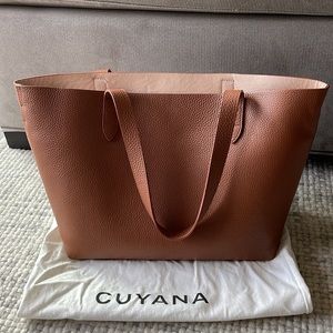 Small Classic Structured Tote with Small Tote Organization Insert